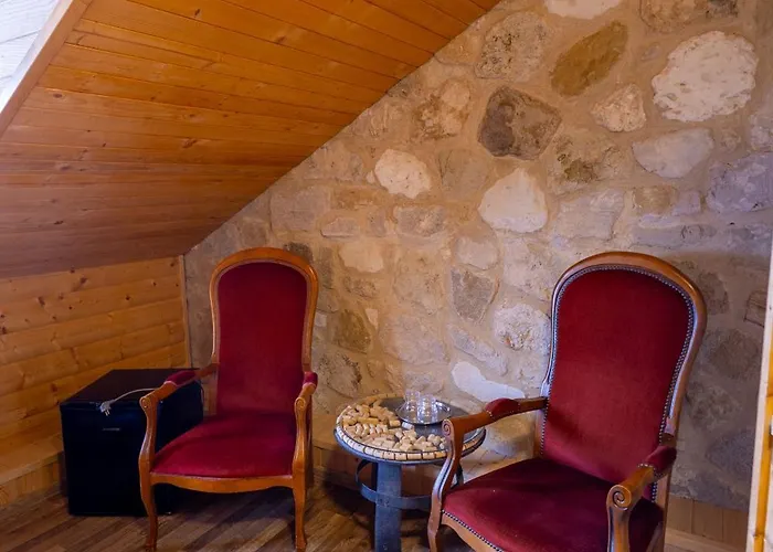 Istvan Pince A 招待所